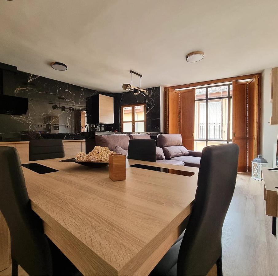 Vivienda Plaza Mayor Leon Exterior photo